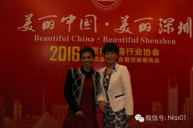 �����A�����L�c���т��H�ܽ�������Ӱ